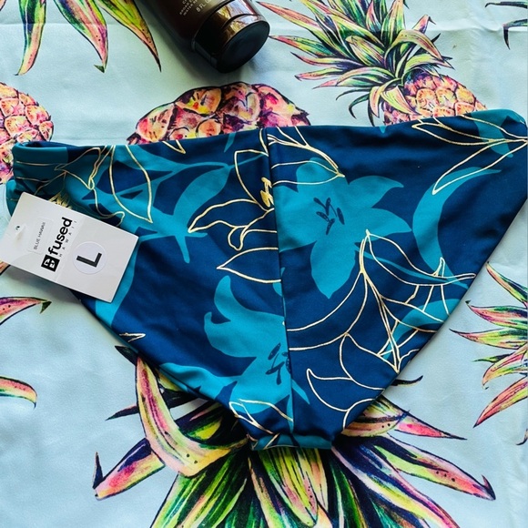 Fused Hawaii Blue Hawaii print Hapuna bikini bottom NWT handmade L - Picture 2 of 2